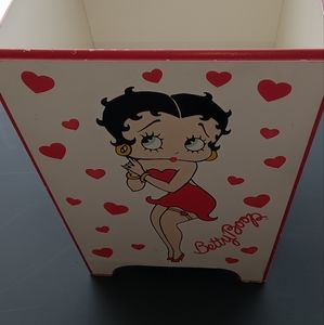 BETTY BOOP BASKET